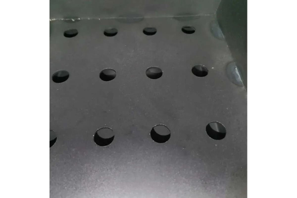 Печь дровяная "Следопыт" Heavy малая (с экранами, угловыми трубами и грибком)